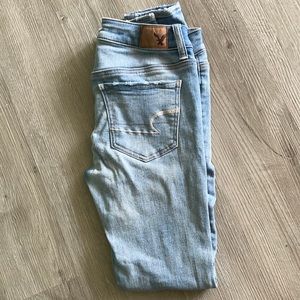 American eagle 6 long jeans